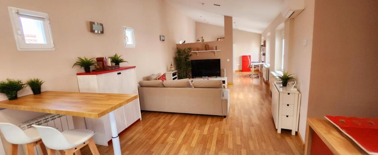 Precioso Loft En Pleno Corazon De Valladolid Exterior foto